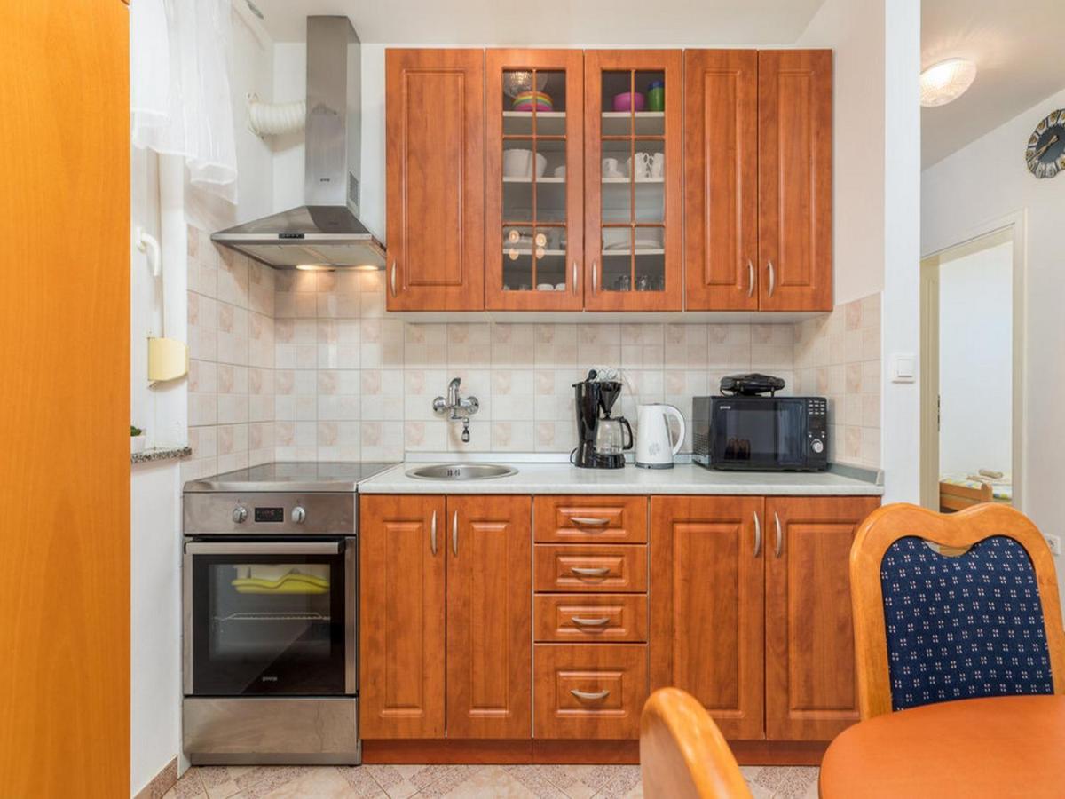 Apartment Dana Fažana Buitenkant foto