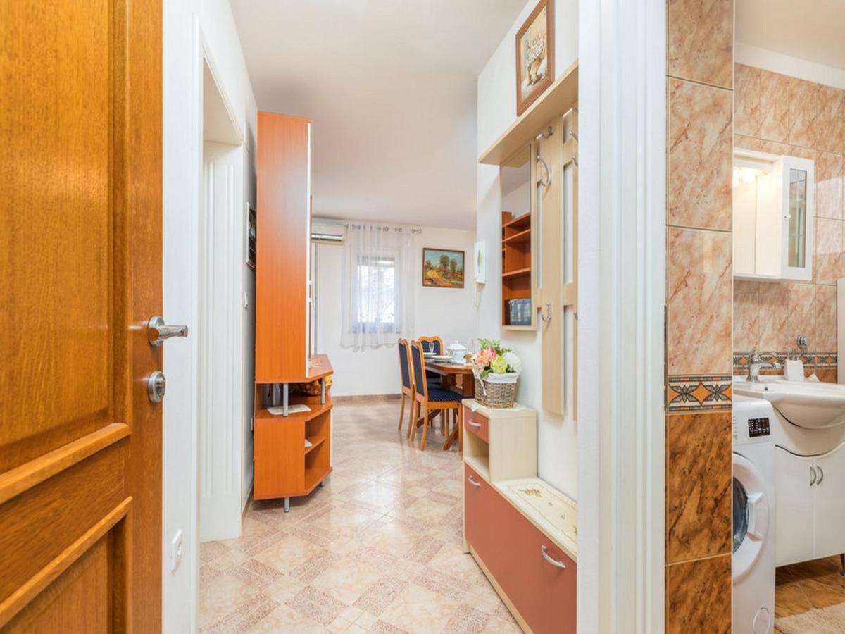 Apartment Dana Fažana Buitenkant foto